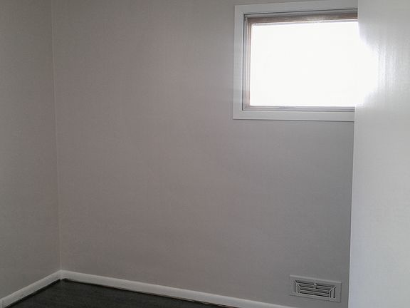 BEDROOM 1 ON 1ST FLOOR