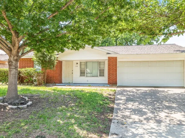 1110 Southmoor Dr, Arlington, TX 76010