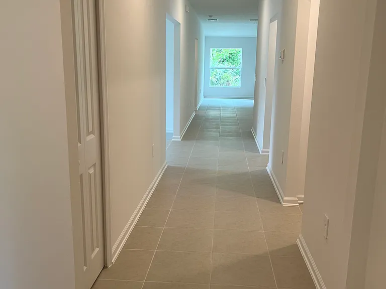 1371 Blue Ash Ln — Photo 4