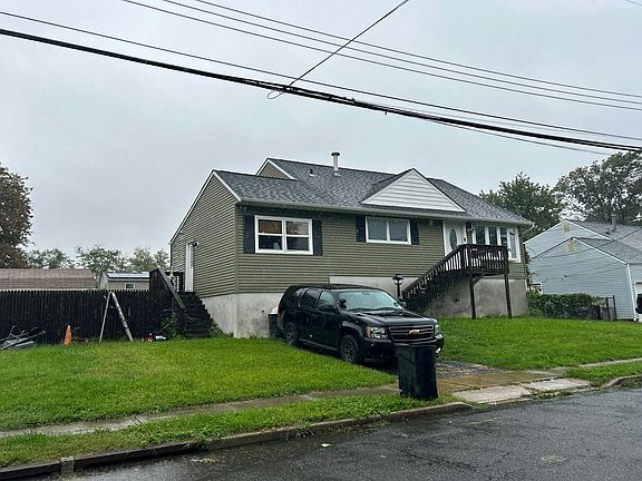 4th image of 13 Anderson St