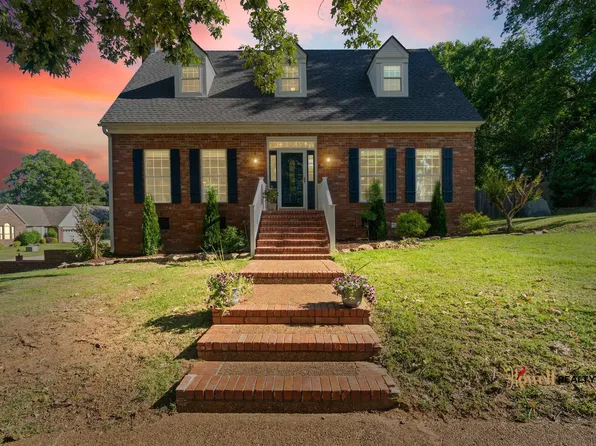 311 Live Oak Dr, Searcy, AR 72143