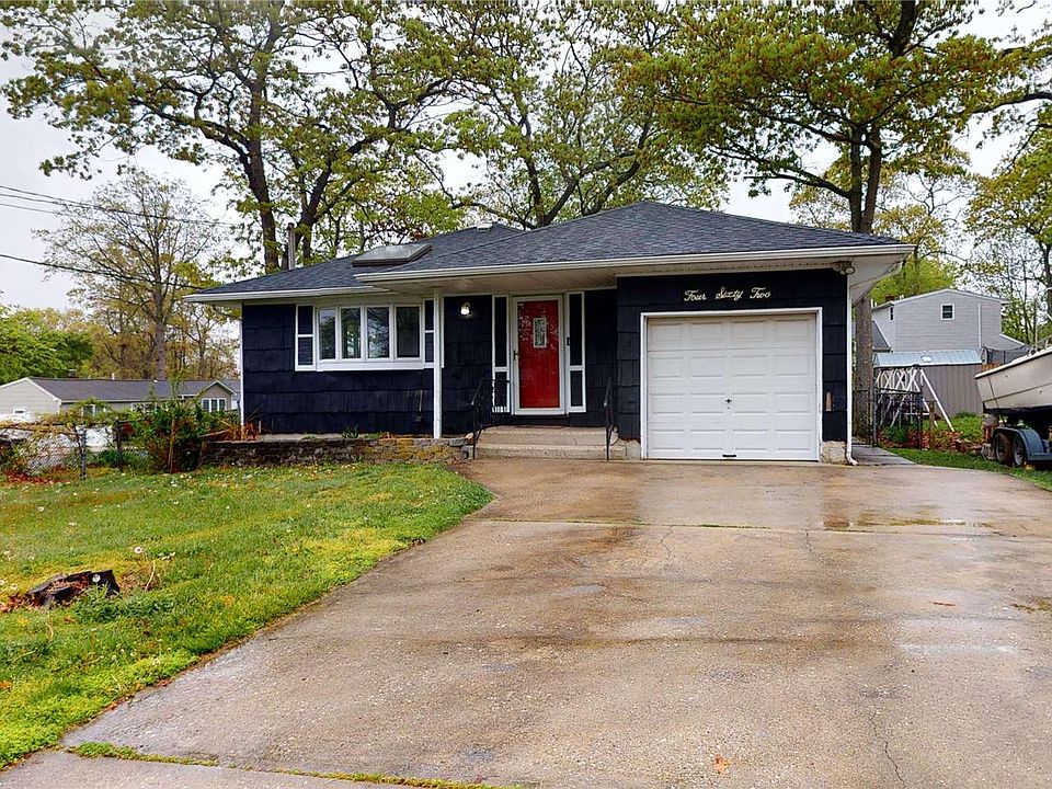 1st image of 462 Adirondack Dr