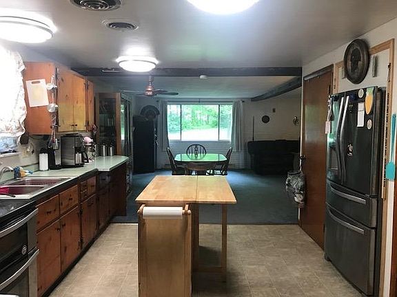 2nd image of 229 W Santee Dr