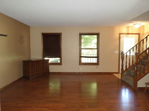 2nd image of 58539 Ox Bow Dr