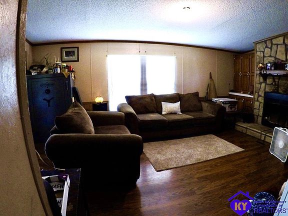 5th image of 191 Thornhill Estates Ln