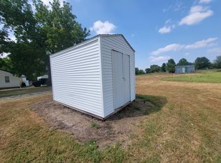 11575 Military Trail Rd, Saint George, KS 66535