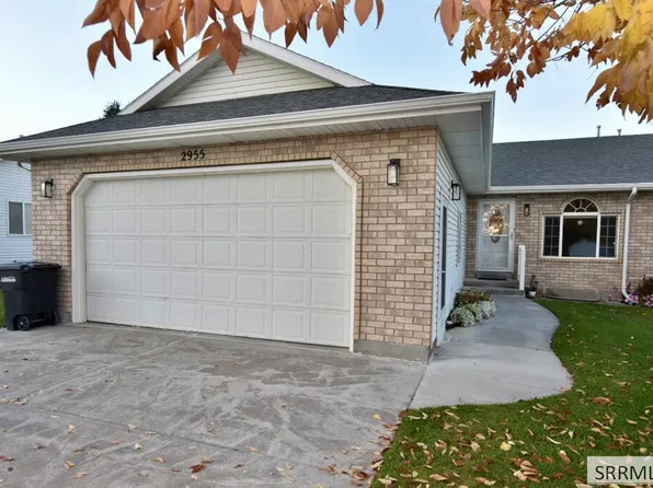 2955 E Courtyard Cir, Ammon, ID 83406