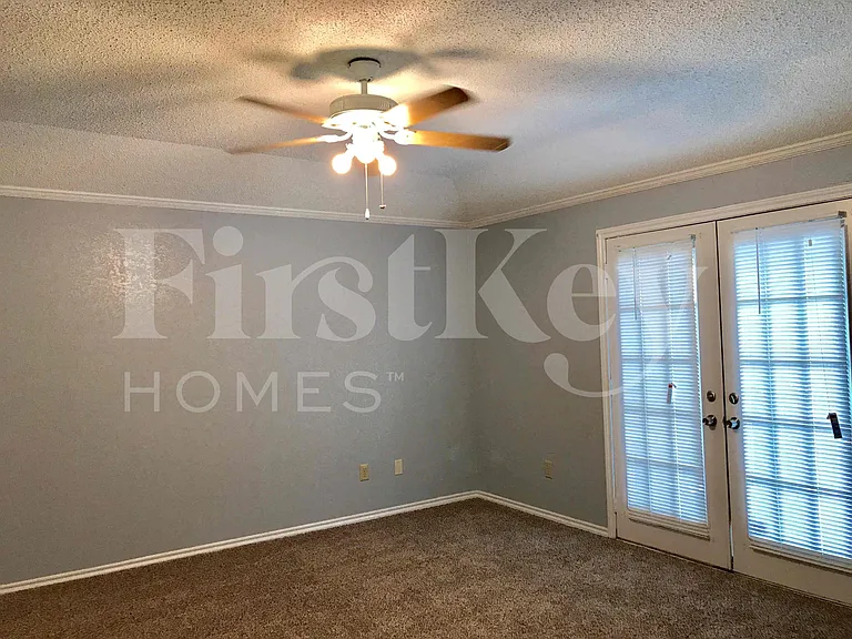 5302 Deep Canyon Dr — Photo 22