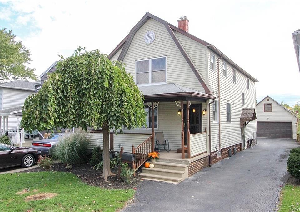 1st image of 39 Awood Pl