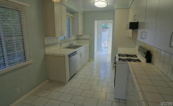 4th image of 3629 Laurel Canyon Blvd