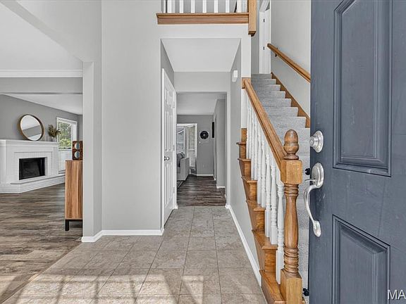 2nd image of 340 Copper Lakes Blvd