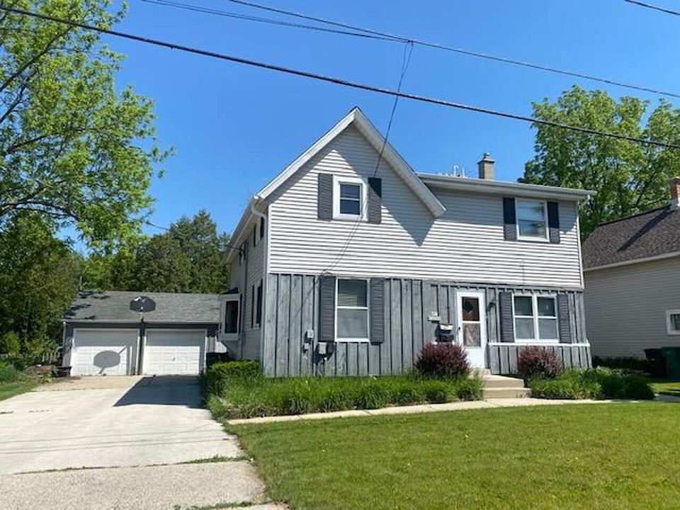 2nd image of N91W16542 Pershing Ave #1