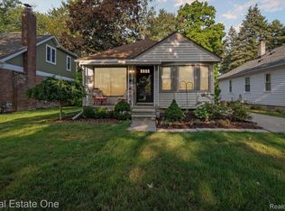 3644 Vassar St, Dearborn, MI 48124