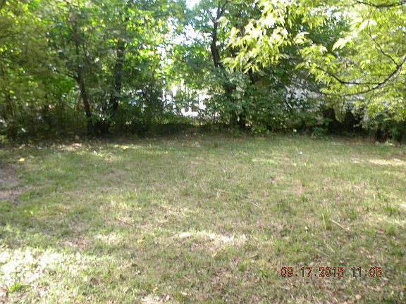 3rd image of 2616 E 41st St