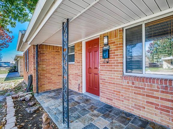 2nd image of 2709 Dogwood Park Dr