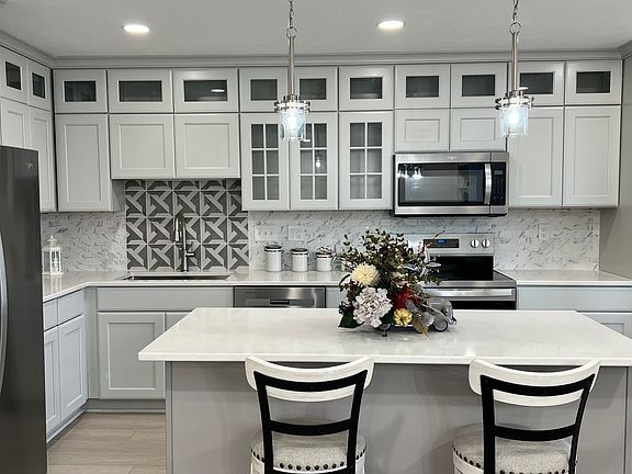 5th image of 4501 N Wheeling Ave #7A-306
