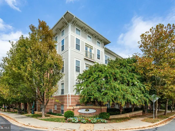 9490 Virginia Center Blvd Unit 245, Vienna, VA 22181
