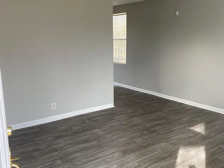3108 Ewingwood Dr — Photo 2