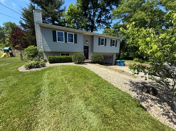 1606 Sunnyacres Rd, Akron, OH 44321