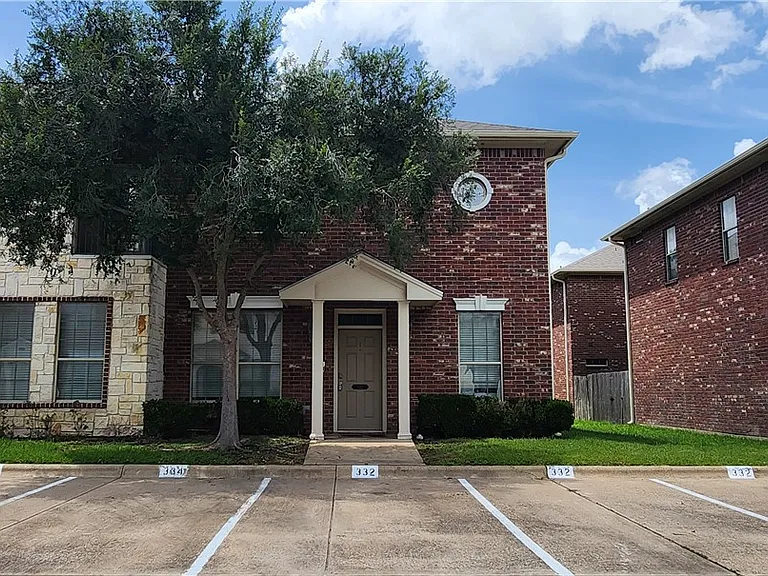 332 Forest Dr — Photo 40
