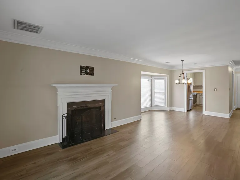 245 Towergate Pl — Photo 3