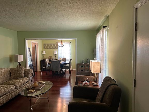 5th image of 3726 Ironwood Dr