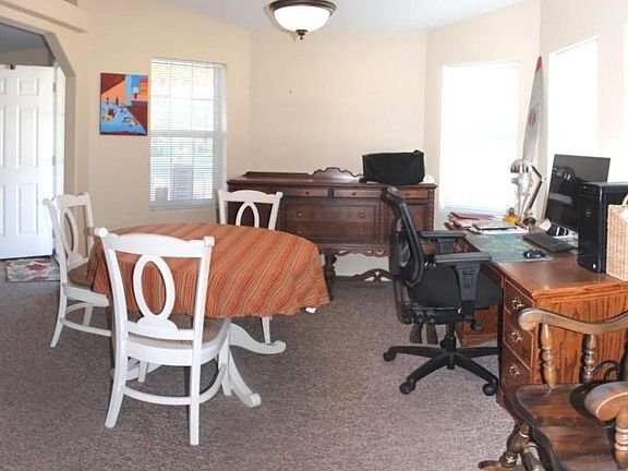 4th image of 479 Chateau La Salle Dr #479