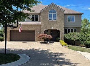 106 Scottdale Dr, Pittsburgh, PA 15205