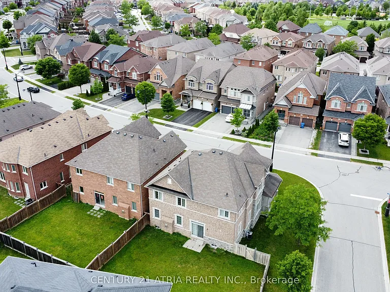 1237 Atkins Dr — Photo 33