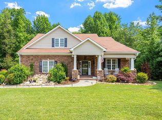 2053 Montgomery Dr, Franklinton, NC 27525