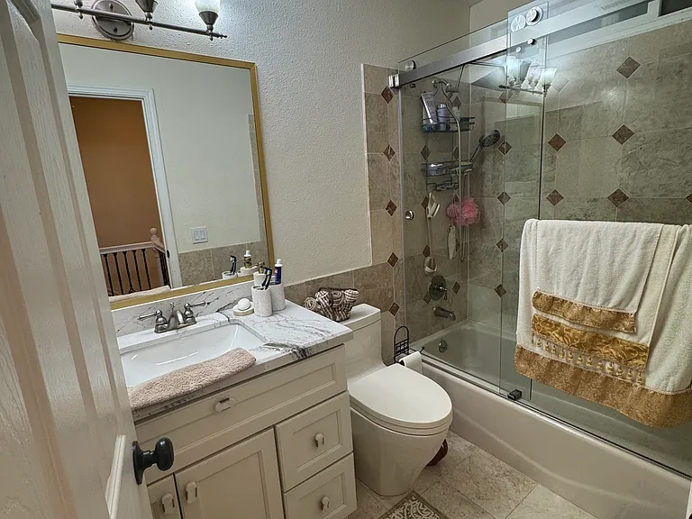 3021 Stonehenge Rd #1 — Photo 32
