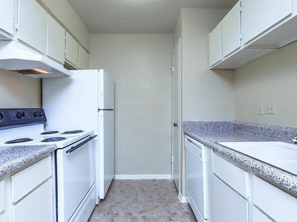 16001 Cotillion Dr APT 1409