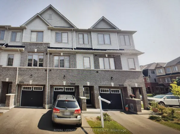 2551 Barbarolli Path #115, Oshawa, ON L1L 0P9
