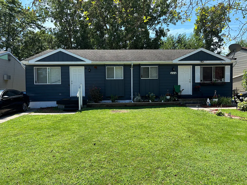 720 Armstrong Rd