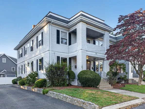 153 Bright St #1, Waltham, MA 02453