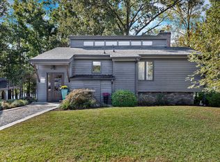 245 Inlet Point Rd, Fair Play, SC 29643