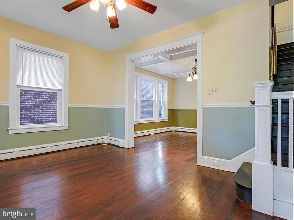 1st image of 755 N Franklin St