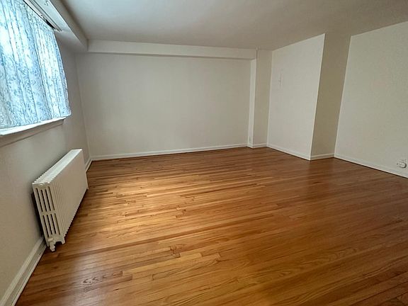 2nd image of 40 Sumner Ave #2A