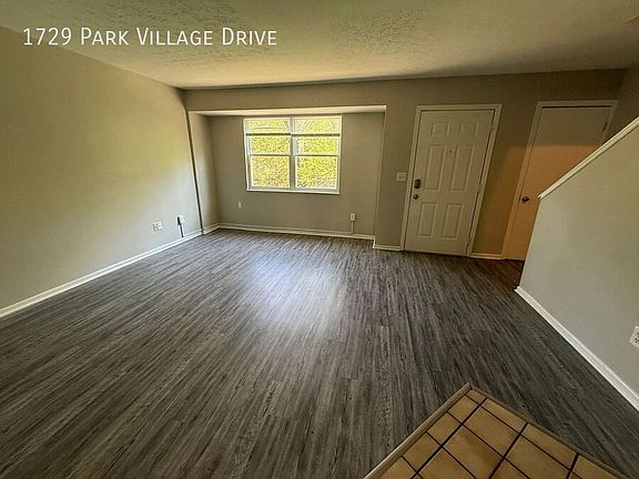 5th image of 1729 Park Village Dr