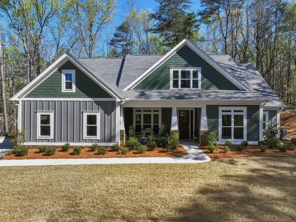 320 Fern Park Dr, Dawsonville, GA 30534