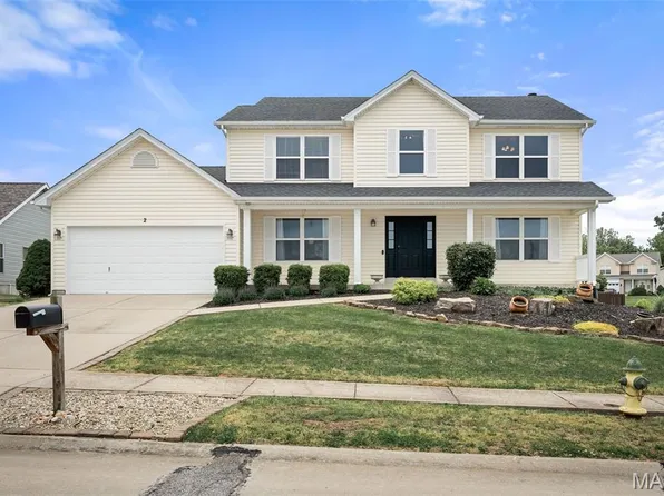 2 Poe Ct, O'Fallon, MO 63366