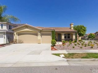 32360 Whispering Willow Dr, Lake Elsinore, CA 92532