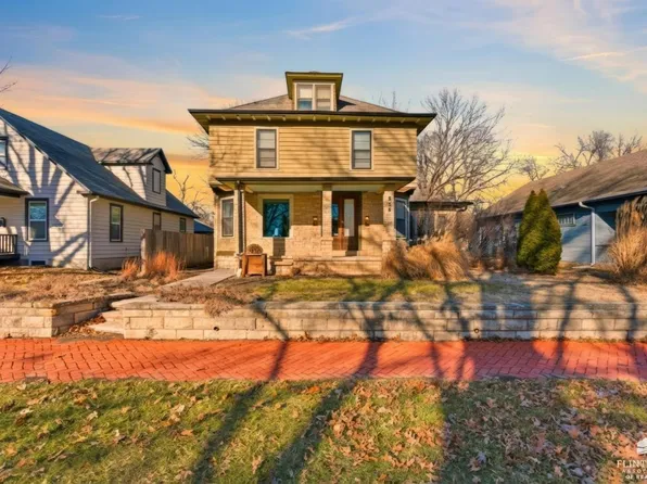 826 Vattier St, Manhattan, KS 66502