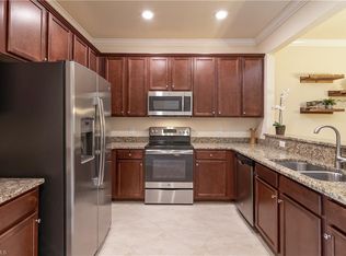 10264 Via Colomba Cir, Fort Myers, FL 33966