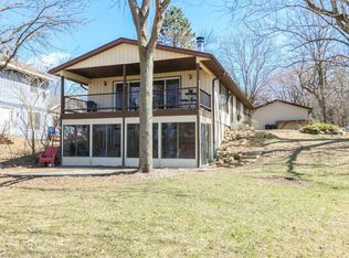 9942 272nd Ave, Trevor, WI 53179