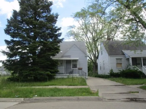 7712 Auburn St, Detroit, MI 48228