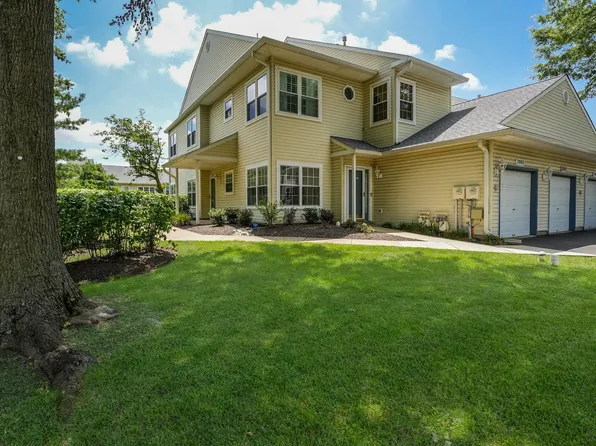 2001 Waterford Rd #76, Morrisville, PA 19067