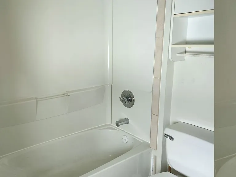 515 Company St #2 — Photo 7