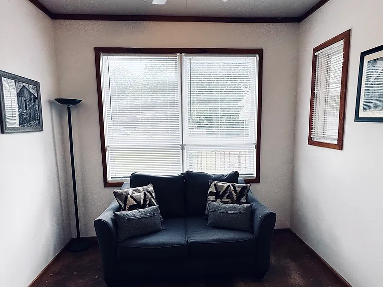 17268 S 540th Rd — Photo 8