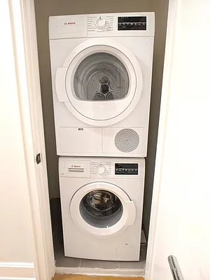 Rented by Mirador Real Estate | media 19